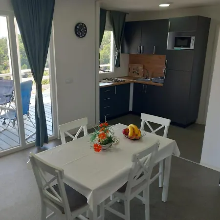 Vikendica Adria Brac